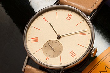 沈阳江诗丹顿石英表为什么突然不走了